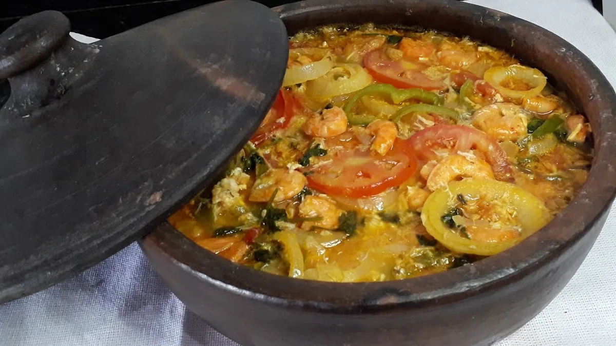 Moqueca de Siri com Banana da Terra