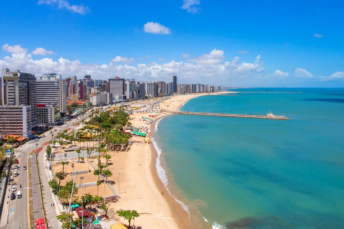 Fortaleza — orla urbana e Beira-Mar